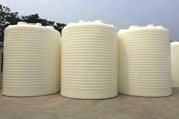 常見(jiàn)的塑料PE儲罐規格